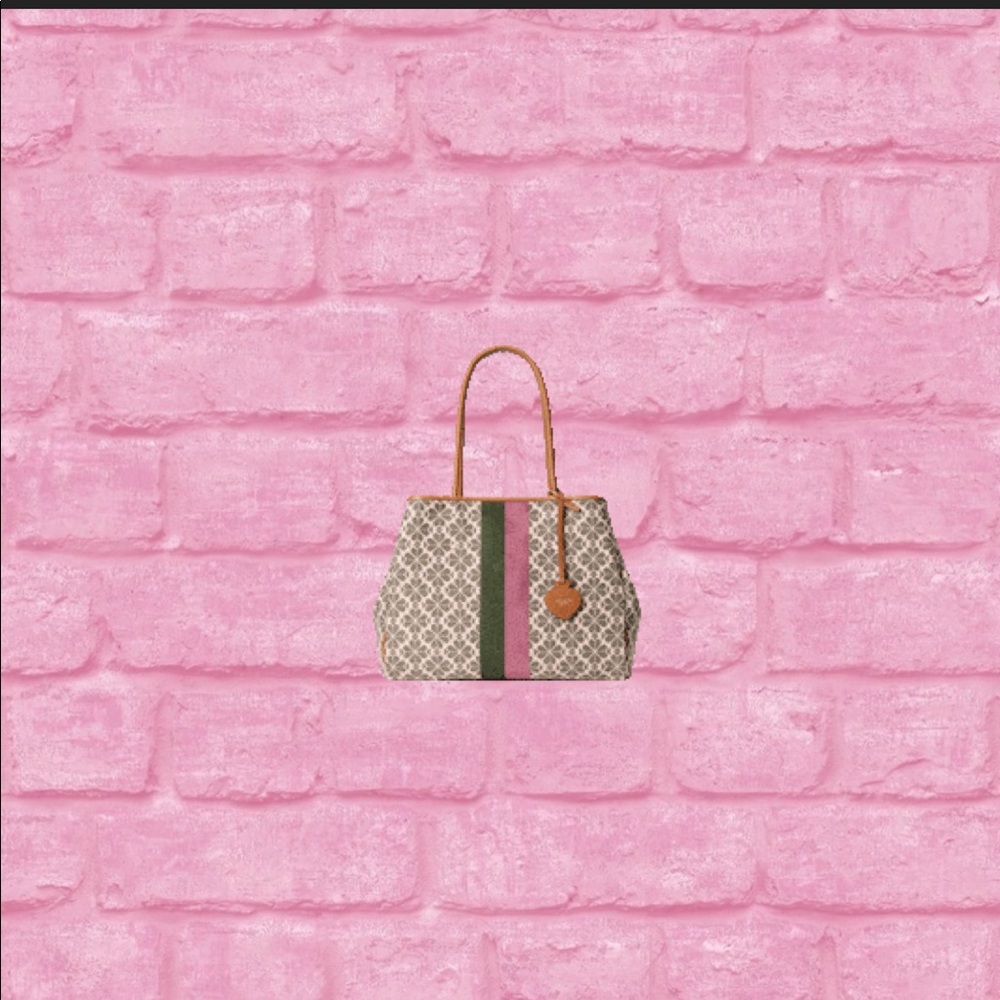 COPY - It’s time to accessorize💕